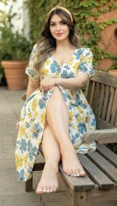 escorts in Valencia Lahore