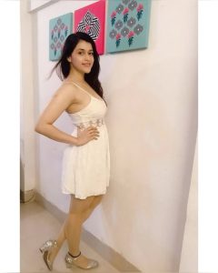 escorts in Hotel One Mall Road Lahore